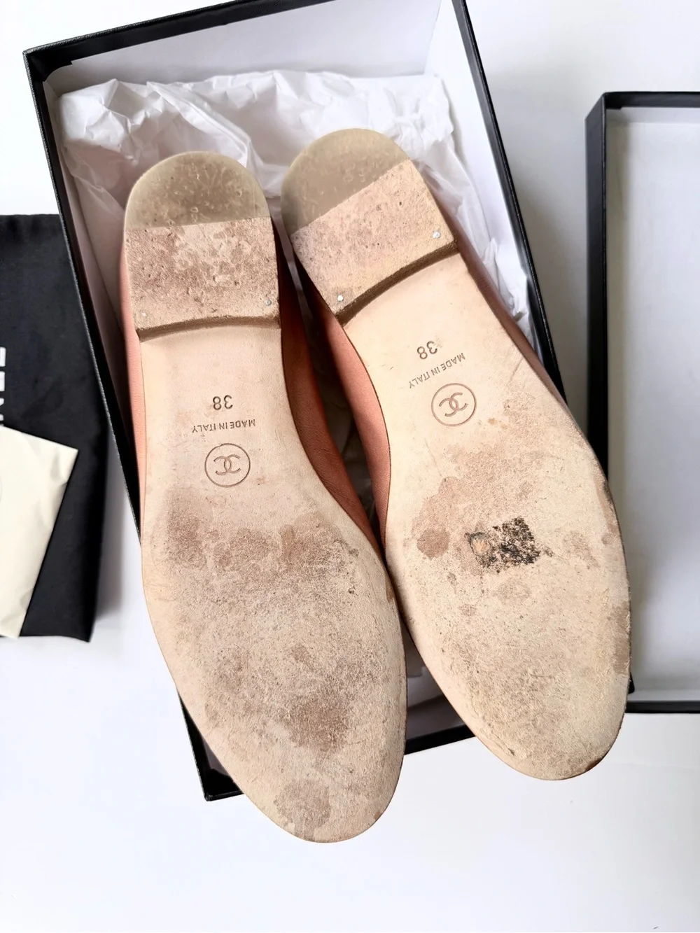 CHANEL Leather CC Cap Toe Ballet Flats with Bow in Orange / Tan Lambskin 38